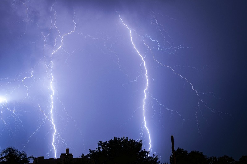 三年前的此时四月的暴风雨袭击了纽卡斯尔